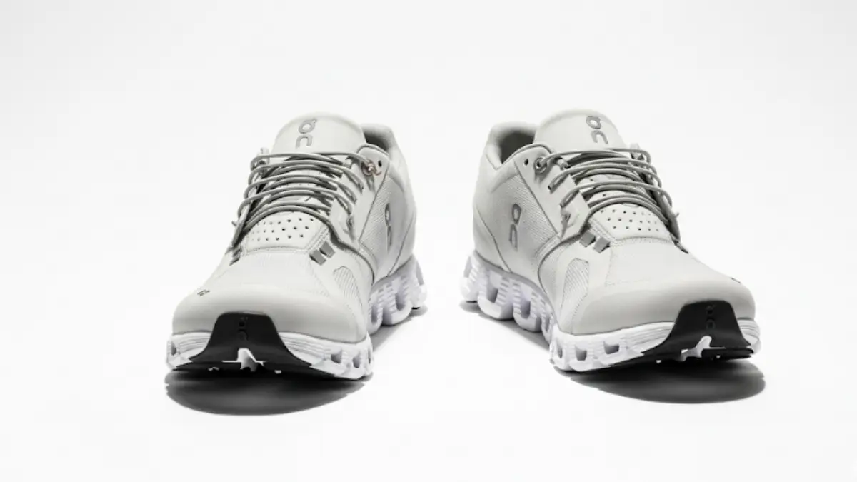 Onスニーカー偽物の見分け方と購入ガイド用アイキャッチ画像