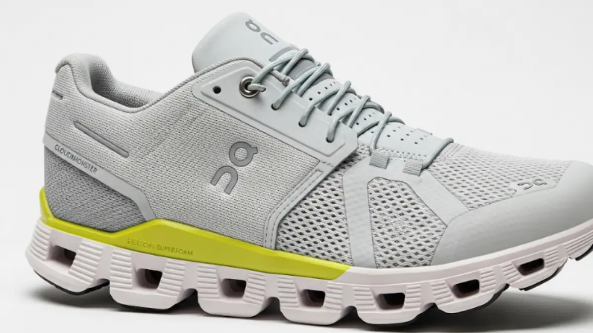 Onスニーカー本物と偽物の違いを比較できる商品ディテール画像